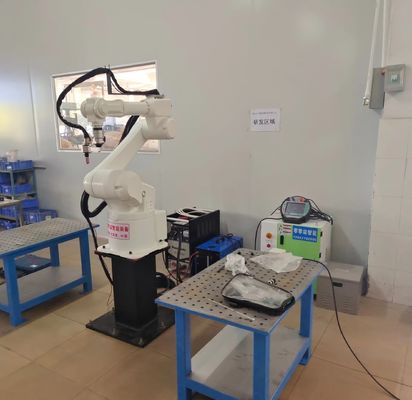 6 van de het Wapenrobot van het aslassen Industriële Automatische het Lassenrobot voor Middelgrote Dikke Platen